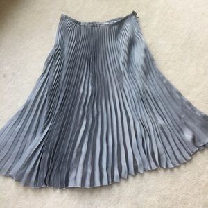 Vintage Talbots Gray Pleated Midi Skirt